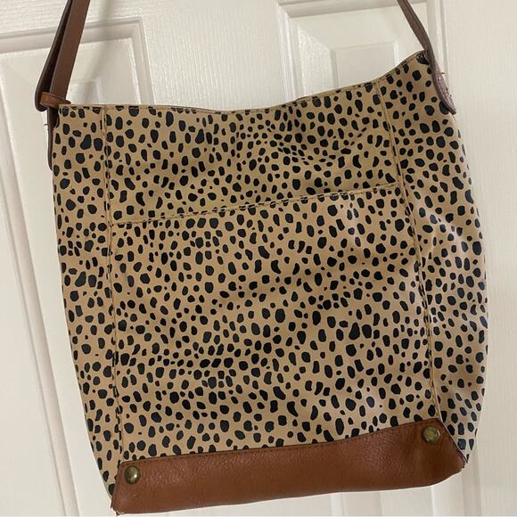 UNIVERSAL THREAD • Spotted Animal Print Bucket Tote Shoulder Bag Purse - Picture 10 of 10